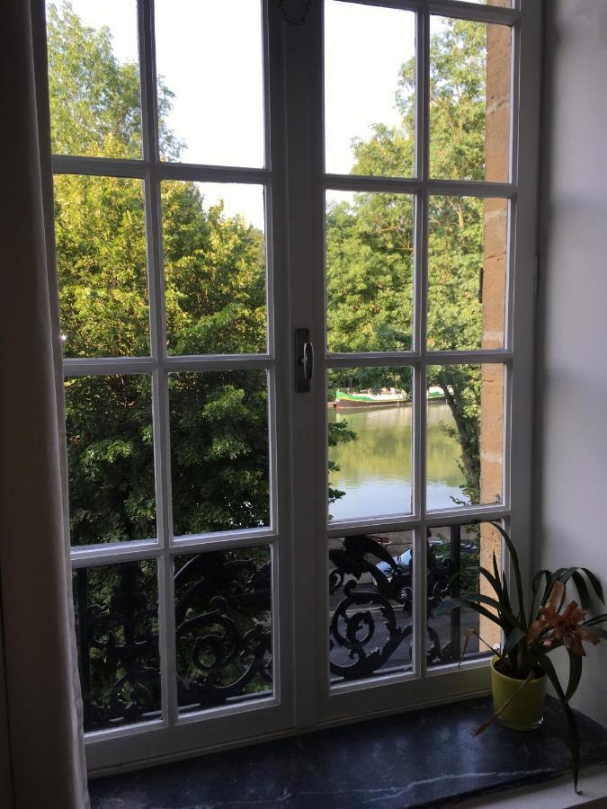 Chambre D'Hote Du Quai Rimbaud Charleville-Mézières Esterno foto