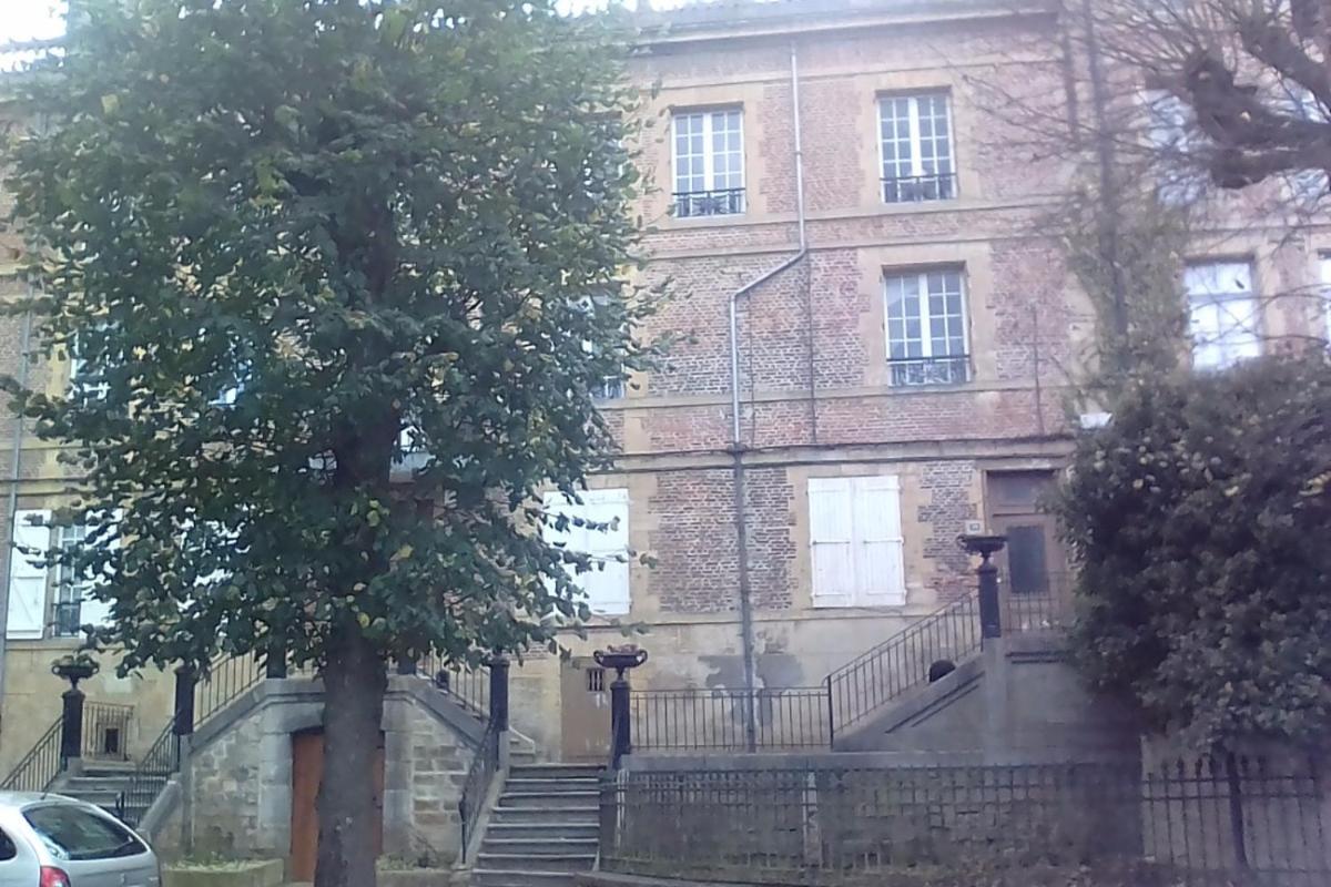 Chambre D'Hote Du Quai Rimbaud Charleville-Mézières Esterno foto